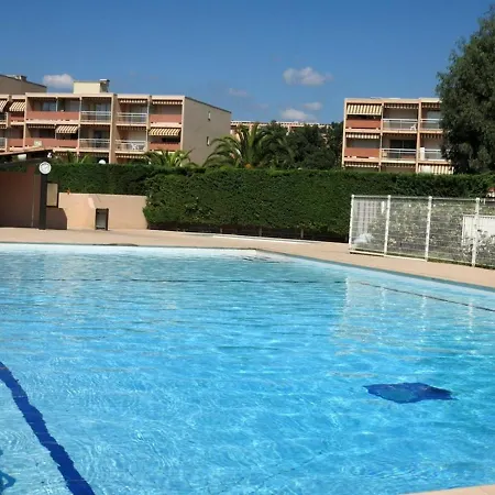 T2 Avec Piscine, Tennis, Wifi Et Garage A - Fr-1-610-92 Apartment Bormes-les-Mimosas