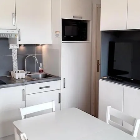T2 Avec Piscine, Tennis, Wifi Et Garage A - Fr-1-610-92 Bormes-les-Mimosas